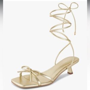 Wetkiss Womens Lace Up Bow Kitten Heeled Sandals Square Open Toe NWB Gold Size 6